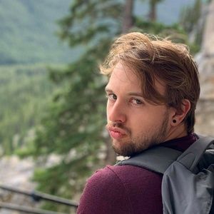 Meet your Posher, Wyatt